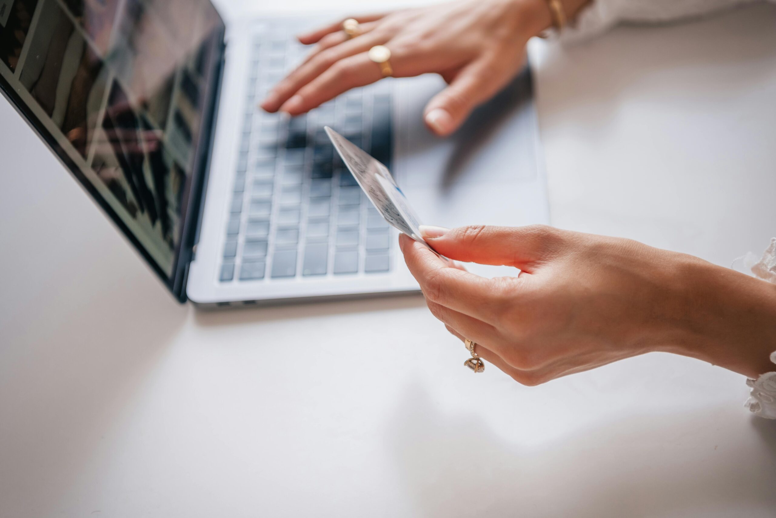 pay by link paystrax